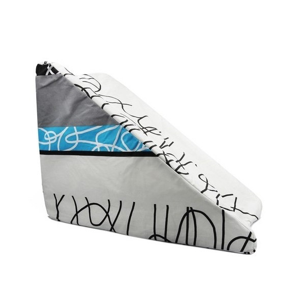 Klin dla kobiet po mastektomii na obrzęk średni z wgłębieniem (48 x 38 x 25 cm) XL